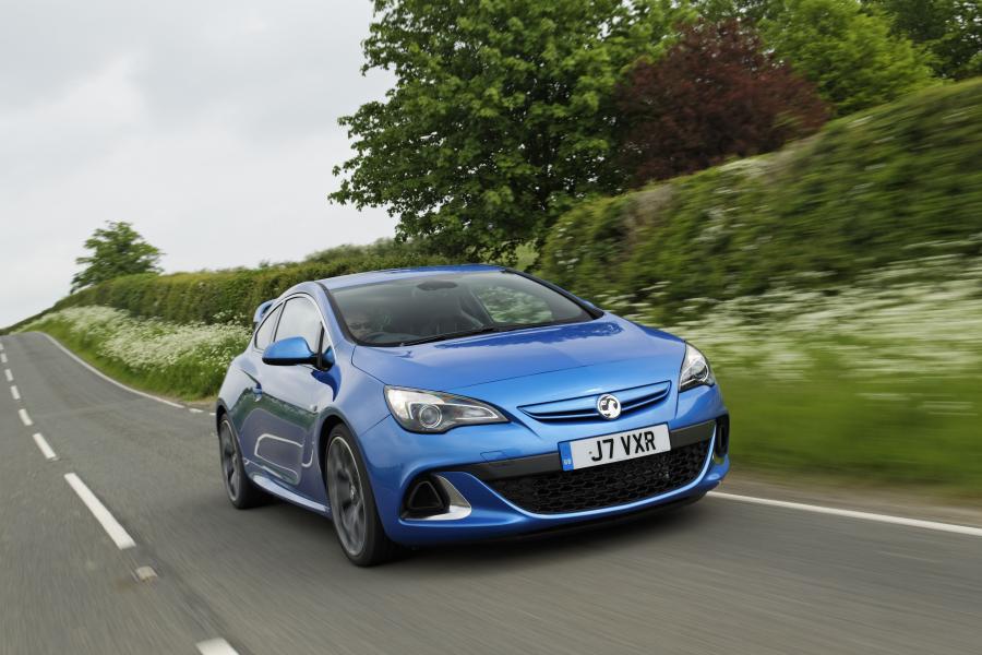  Vauxhall Astra VXR 2012 года  (фото 238 из 274)